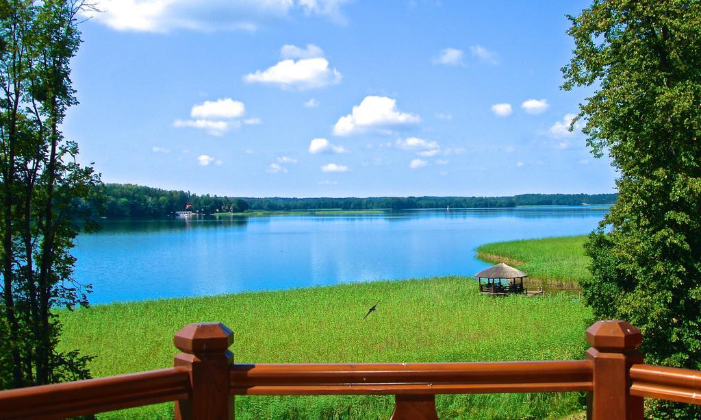 Dwor Sosnowo Hotel Pojezierce Екстериор снимка